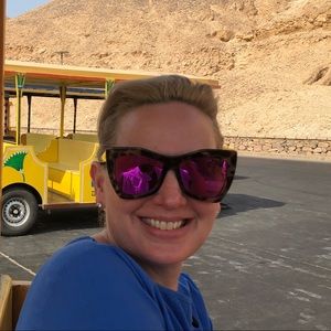 Meet your Posher, Coleen